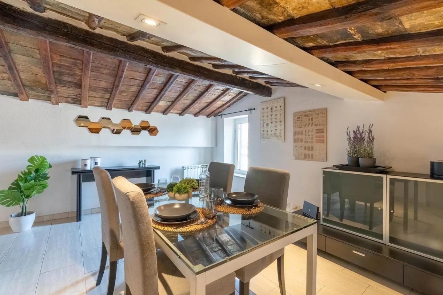 15 Min From Piazza Venezia Skyline Sanctuary In Trastevere Exterior photo