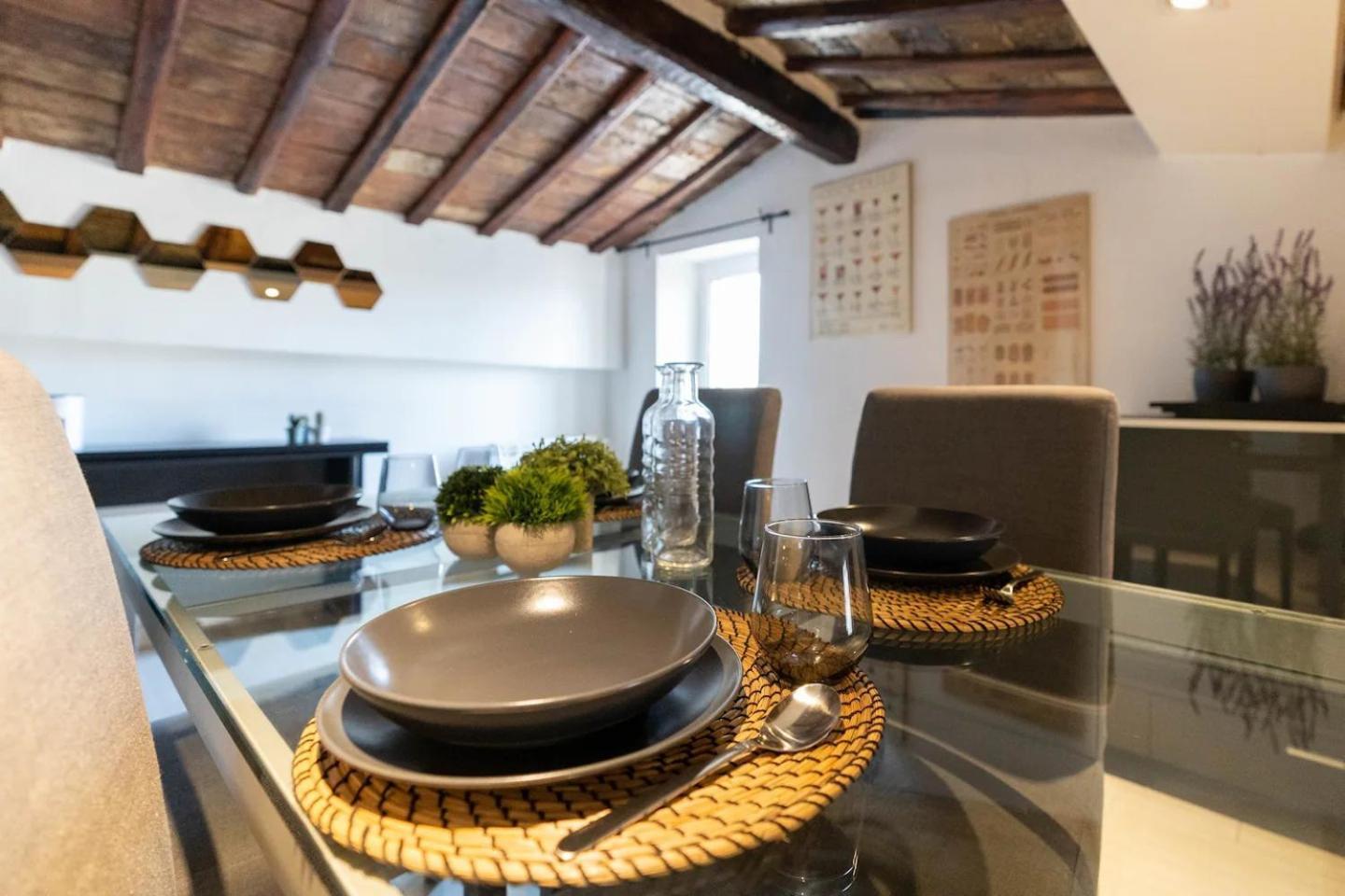15 Min From Piazza Venezia Skyline Sanctuary In Trastevere Exterior photo