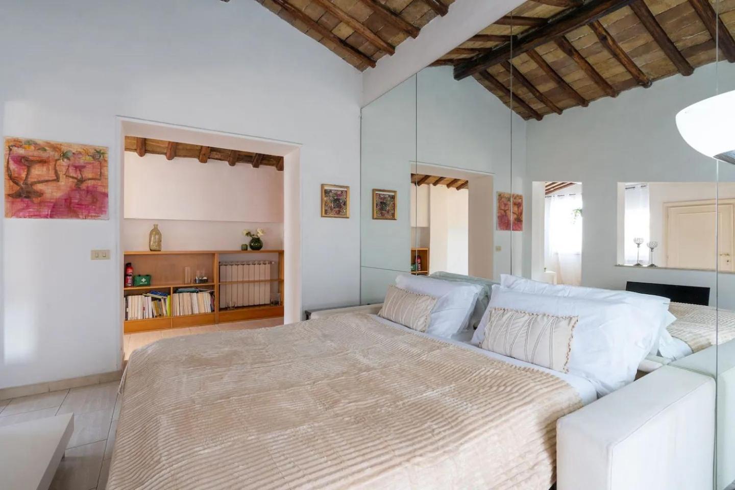 15 Min From Piazza Venezia Skyline Sanctuary In Trastevere Exterior photo